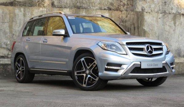 Процент повреди: 19,4%
Среден пробег: 146,000 км

Компактният кросоувър GLK (с код X204) дебютира през 2008 и остана на пазара до 2015, след което второто поколение бе прекръстено на GLC. Удобен и надежден модел, при който трябва да се внимава със 7-степенния автоматик, с водната помпа на версията 220 CDI и с обтегачите на ангренажната верига при дизела, за които имаше и специална сервизна акция. 
