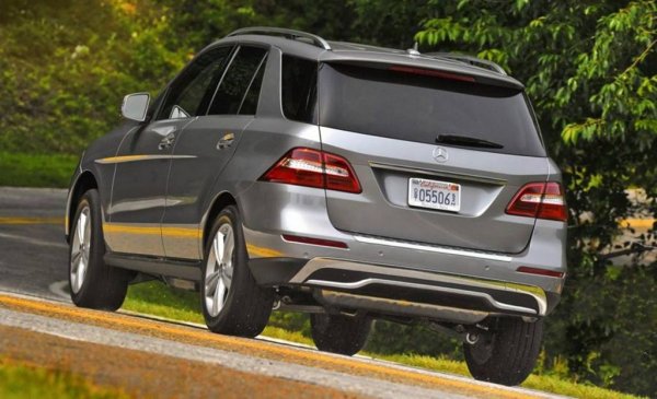 Процент повреди: 16,9%
Среден пробег: 169,000 км

Каква трансформация за първия SUV на Mercedes: дебютното му поколение бе на абсолютното дъно на докладите на TUV, с по-лоши показатели дори от Dacia Logan. Третото поколение (W166, от 2011) попада в Топ 10 по надеждност. Източник на проблеми тук могат да са компресорите на пневматичното окачване. Версиите до 2015 понякога отчитат повреди и в 7-степенния автоматик. Шестцилиндровият дизел има дефектен сензор на системата за впръскване на АdBlue и често дава фалшиви съобщения за грешка. Колите от 2013 и 2014 са на практика последните ML, преди през 2015 моделът да бъде преименуван на GLE. 
