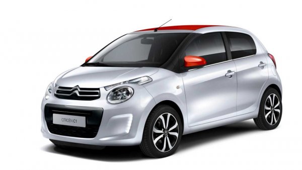 Малките коли с конвенционални бензинови двигатели, които сега са рядкост, включват практически идентичните модели Citroen C1 и Peugeot 108 с мощност 72 к.с. Те отделят 85 грама. Забележително е също така, че двата автомобила постигат значително по-ниска стойност на CO2 от тези на Fiat 500 с меката хибридна система.