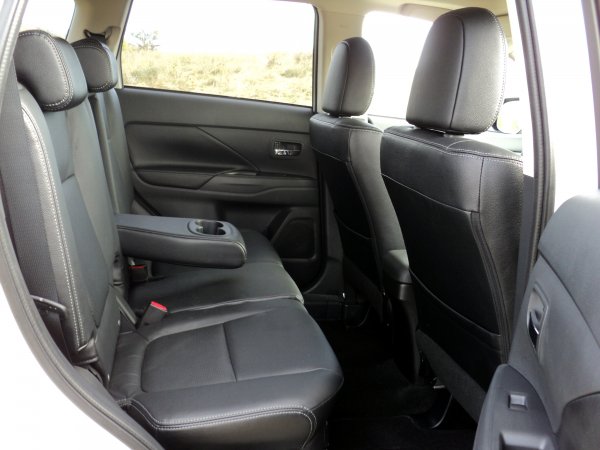 Mitsubishi Outlander 