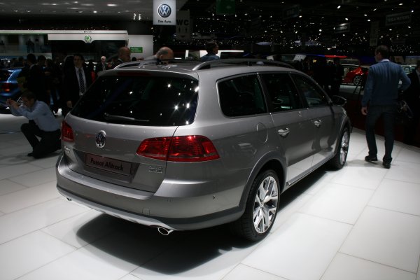 Женева 2012 / VW Passat Alltrack