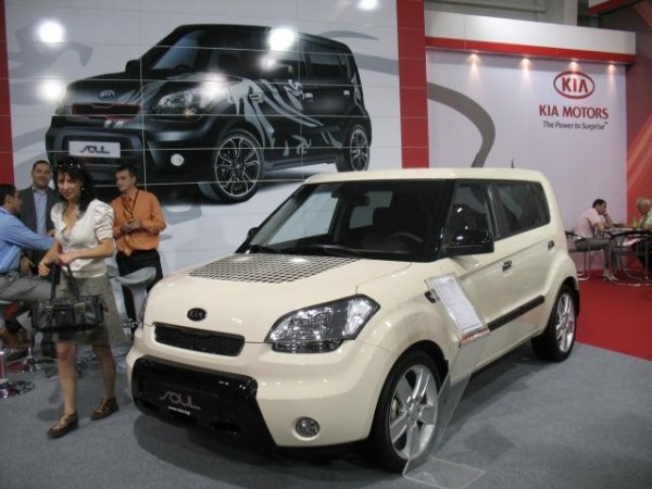 Kia Soul / Автомобилен салон София 2009