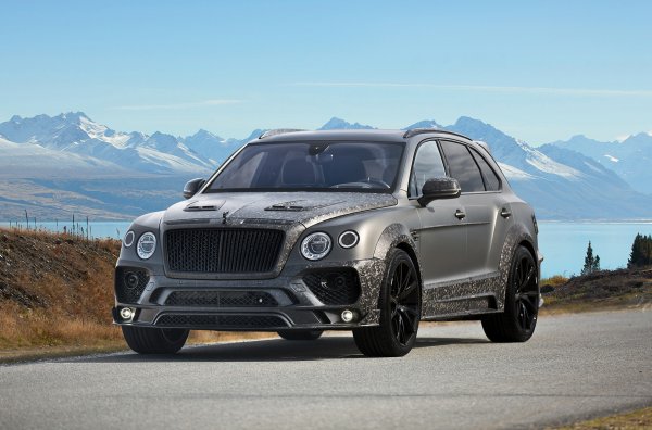 За тези, които смятат мощността от 608 коня на W12 двигателя на "обикновения" Bentley Bentayga за малка, а фабричната версия на Speed - за твърде консервативна, има ателието Mansory предлага тунинг кит. Немските дизайнери добавиха индивидуалност на кросоувъра, а инженерите препрограмираха блока за управление на двигателя и инсталираха спортен ауспух. Мощността бе увеличена до 750 к.с., а въртящият момент - до 1080 Нм. Преработеният Bentayga набира до 100 км/ч за 3,9 сек, с 2 десети по-бързи от фабричния кросоувър, а максималната му скорост е 311 км/ч.