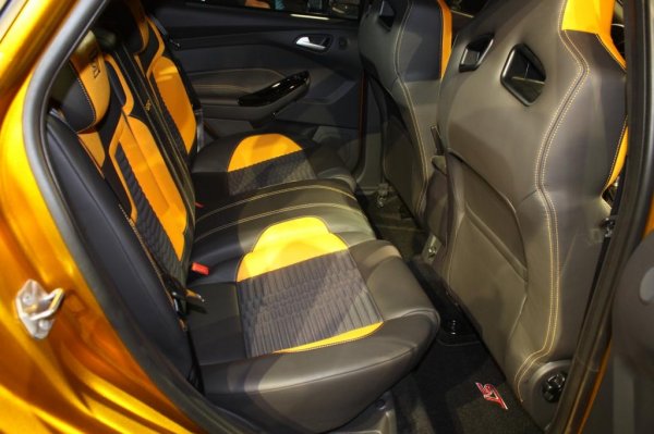 Ford Focus ST / Париж 2010