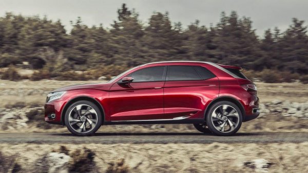 Citroen DS Wild Rubis