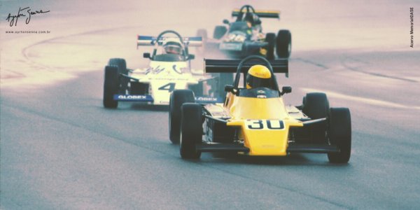 Истина. Все пак той не е бил съвсем без спирачки, но малко след старта на състезанието от британската Формула Ford на пистата „Снетъртън” Сена установява, че има проблеми със спирането. В първата обиколка той отстъпва от лидерството с няколко позиции, докато адаптира карането си към новото поведение на колата. След това подема поредица атаки и въпреки че работят само задните спирачки, успява да си върне първото място и да вземе победата. След състезанието механиците му с учудване потвърждават, че предните дискове са ледено студени, т.е не са използвани.
