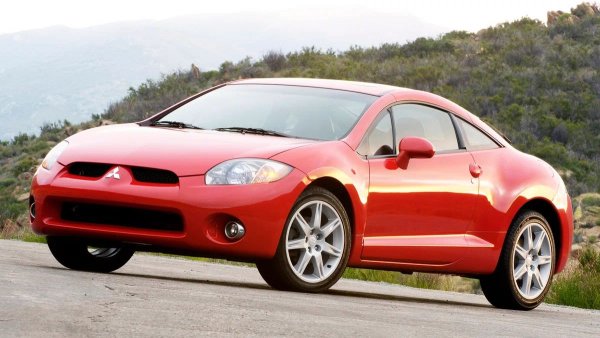 В кои автомобили се монтира - Mitsubishi Airtrek, Diamante, Eclipse, FTO, Galant, Hyundai Grandeur, Equus, Kia Carnival, Opirus

Среден пробег до сериозен ремонт - 200 000 км

Няма да се наложи да търсите дълго надеждна 5-степенна трансмисия в гамата скоростни кутии на Mitsubishi. F5A51 е здрава автоматична скоростна кутия, инсталирана дори на мощни модели като Eclipse V6. Впоследствие е използвана от корейците, които създават своите Hyundai A5GF1 и A5HF1 на базата му.
