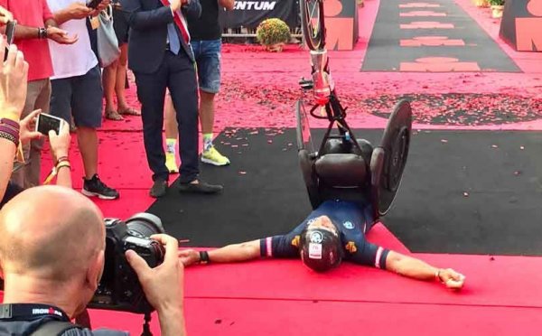 Амбицията на Дзанарди не свършва до там - той се запалва по свръхчовешкия триатлон Ironman, и през 2014 завършва 19-и в своята възрастова група в световния шампионат в този спорт на Хаваите. 
На параолимпиадата в Рио де Жанейро печели нови два златни медала и един сребърен.
