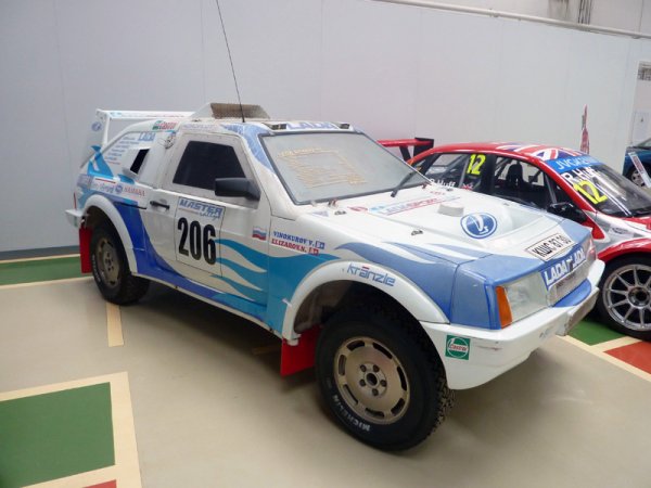 Ето и една съвсем действителна рали машина, участвала в пробега Москва &ndash; Улан-Батор. 
