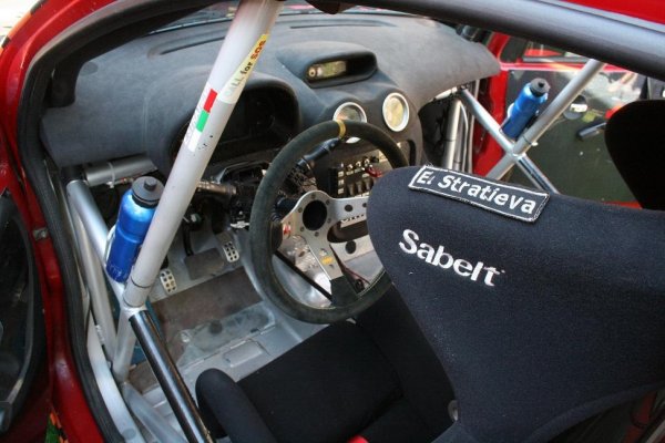 Новата рали кола на Екатерина Стратиева