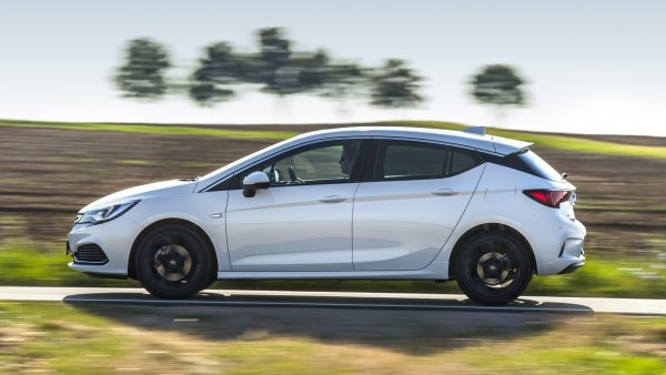 Opel Astra с пакет OPC Line