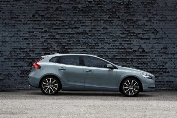 Volvo V40 и V40 Cross Country