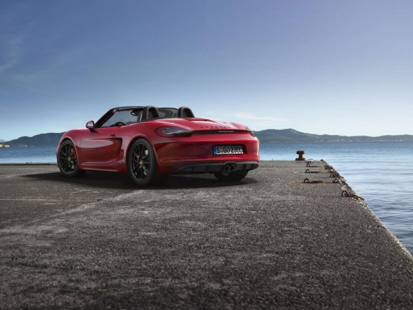 Porsche Boxster GTS 
