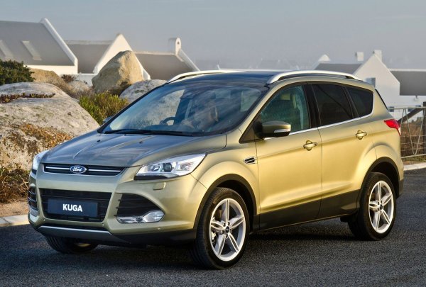 Този модел също е сред най-популярните, като при него има не само проблеми не само с дизела, но и с популярния 1,6-литров мотор. При него се отчитат редица проблеми с охладителната система, които водят до прегравяне на двигателя. 

Роботизирана скоростна кутия PowerShift също се „прочу“ с повредите си, като се оказа дори по-чуплива от първите DSG на Volkswagen. А това определено означава проблеми със смяна на предавките след една определена възраст на автомобила.