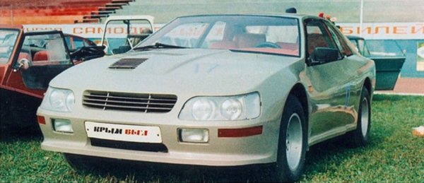 Зад стилния екстериор на Bera-1600 GT, който е построен в Симферопол от Виталий Руденко и Александър Костин, се крият двигател и скоростна кутия от ВАЗ-2101, както и окачване, съставено от всевъзможни чаркове от Жигули, ЗАЗ и ЛУАЗ. Beгa-1600 GT се появява в средата на 80-те и има напредничав за времето си интериор с дълбоки предни седалки, които се въртят около оста си и могат да оформят сепаре за четирима, когато колата е паркирана. Интересно е и оформлението на вратите, които се отварят с плъзгане напред, осигурявайки много лесен достъп до интериора, както на предния, така и на задния ред седалки. През 90-те е сглобен втори такъв автомобил, който се отличавал с много по-семпъл и конвенционален интериор. За съжаление, днес и двете машини са разглобени.
