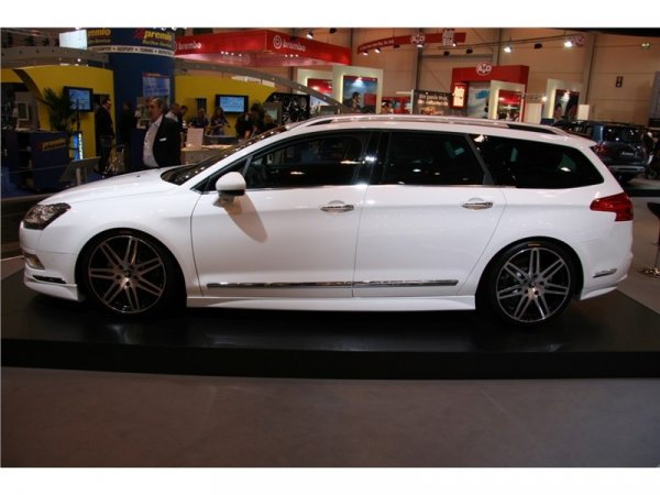 Оптична доработка на Citroen C5 Tourer HDI V6