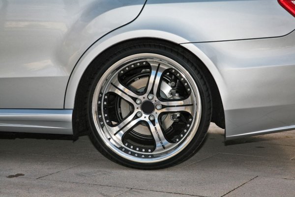 Mercedes E Class от ATT-TEC 

