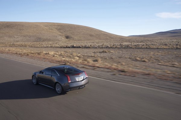 Cadillac CTS-V Coupe 2011