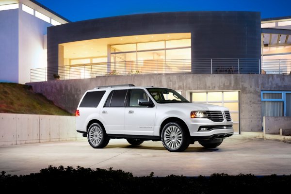 Lincoln Navigator 