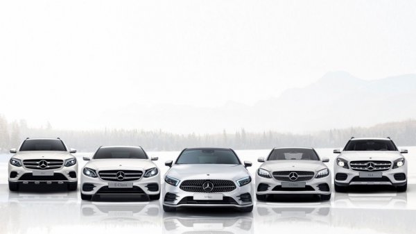 Ако скоро възнамерявате да замените автомобила си, не бързайте да се поддавате прекалено бързо на желанието а електрифицирано задвижване. Макар в момента хибридите и плъг-ин хибридите да са много фаворизирани, опитайте се да анализирате как ще употребявате вашата кола. Всяко приложение си има своето гориво. Ако правите доста голям пробег - дизелът е вашето гориво. Също и ако трябва да изберете SUV или миниван за семейна кола.

Дизеловите двигатели поетапно изчезват от ценовите листи на търговците, но все още не е прекалено късно да си изберете машина с такава моторизация.