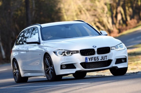 Рейтинг на надеждност: 98,0%

Предишното поколение на 3-Series се оказа по-здраво от най-новия модел, особено в бензиновия си вариант. Само 7% от собствениците съобщават за неизправност в колата си, като единствените проблемни зони са ауспухът и електричеството на двигателя.

Въпреки че 50% от колите да били извън строя повече от седмица, цялата работа е извършена безплатно.