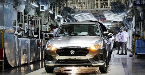 Печалба: 1.19 млрд. евро*
Произведени автомобили: 3.055 милиона
В годината на стогодишния си юбилей Suzuki се бори със сериозен спад на няколко от ключовите си пазари - Япония, Индия, Пакистан. Прогнозите на компанията за фискалната година, която приключва на 30 март, са 9.6% спад в приходите и почти 22% спад в нетната печалба. За деветмесечието компанията е пласирала 2.16 млн. автомобила (срещу 2.48 млн. година по-рано), но пък доставките на мотоциклети нарастват до 1.344 милиона. Данни за годишните продажби все още няма, но произведените през календарната 2019 автомобили са 3.055 милиона.
