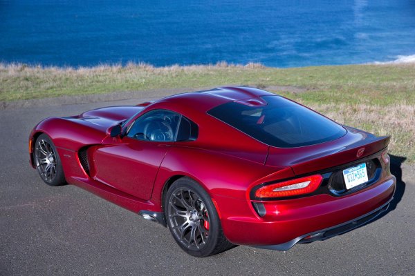 SRT Viper излиза на пазара в Европа