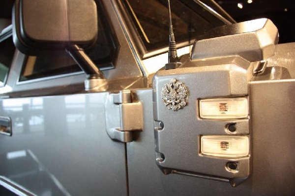 Dartz Iron Diamond - първият в света SUV създаден за жени от жени