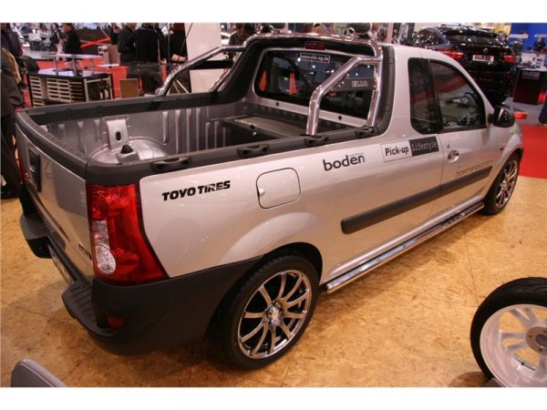 Модифицирана Dacia Logan Pick-Up от Elia