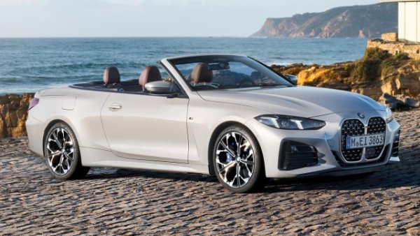 С дължина 477 см, ширина 185 см и височина 138 см, той произлиза от версията купе с възможност за избор между задвижване на задните колела или на четирите. Това, което отличава  BMW 4, е платненият покрив. Той може да се отваря или затваря за 18 секунди (дори при включена скорост до 50 км/ч) чрез натискане на бутон на конзолата или с дистанционното управление. 

Интериорът е смесица от спорт и елегантност, томно в перфектния стил на BMW. Информационно-развлекателната система с 10,25-инчов централен екран и 12,5-инчов цифров инструментален панел може да бъде допълнително допълнена с опционалния хед-ъп дисплей. Осемстепенната автоматична трансмисия Steptronic е стандартна за всички варианти, докато задвижването на четирите колела е запазено за 440i. 

Останалата гамата от двигатели включва 420i с 2,0-литров четирицилиндров двигател с мощност 184 к.с., 430i с 245 к.с. Има и три дизелови опции: като се започне от 420d с 2,0-литров мек хибрид със 190 к.с.,  продължи ке с 430d с шестцилиндров 3,0-литров мек хибрид с 286 к.с., зза да се стигне до M440d xDrive мек хибрид с 340 к.с.

За тези, които искат мощен звяр, се предлага 510 HP M4 Competition Cabrio, който обаче струва 124 хиляди евро в повечето европейски дилъри.