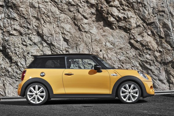 Новото MINI