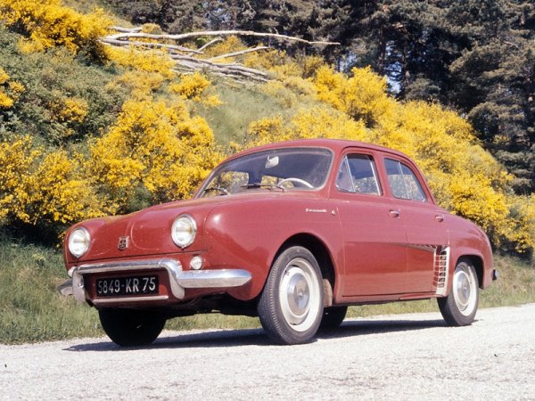 110 години Renault