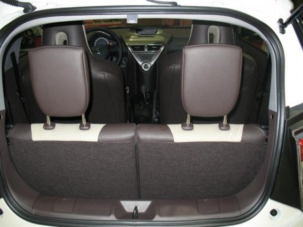 Toyota iQ / Автомобилен салон София 2009