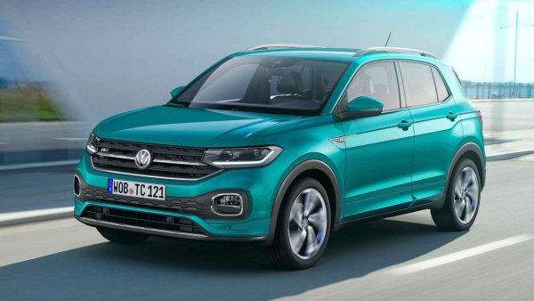 VW T-Cross се базира (подобно на Polo, Audi A1 и Seat Ibiza) на най-малката версия на платформата MQB - MQB-A0. Една от особеностите на модела е надлъжно регулируемата задна седалка. Гамата двигателите се състои от стари познати: 1.0 TSI с 95 или 115 к.с., 1.5 TSI със 150 к.с. и 1.6 TDI с 95 к.с. 