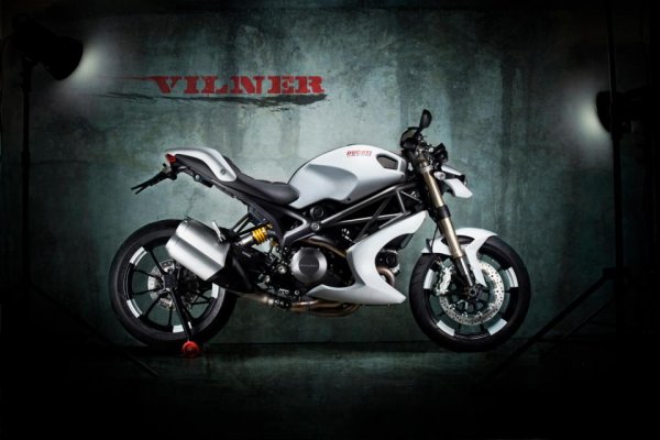 Ducati Bulgari - доработено от Вилнер Ducati Monster 1100 Evo