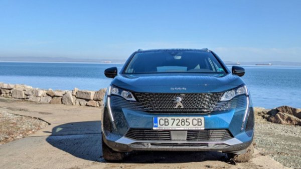 Спадът при компактния кросоувър на Peugeot e 36% на годишна база. Тук не се включват продажбите на 7-местната версия 5008 (8868 бройки през януари и февруари). 
