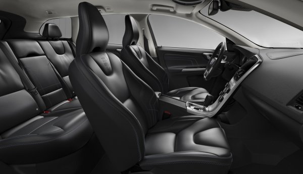 Специална Ocean Race серия на Volvo V60, V70, XC60 и XC70