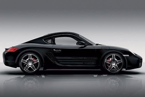 Porsche Cayman S »Porsche Design Edition 1«, колела: 19 цола, цялата серия е в черен цвят