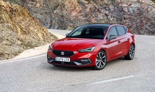 16. Seat - 48 187 (+38%)
17. Volvo - 44 608 (+37.5%)
18. Tesla - 37 217 (+33.1%)
19. Nissan - 37 141 (+26%)
20. Suzuki - 30 618 (+41.5%)
21. Cupra - 29 137 (+77.5%)
22. Jeep - 22 162 (+18.4%)
23. SAIC - 22 157 (+80%)
24. Mazda - 21 268 (-7%)
25. Porsche - 15 456 (+25%)

ОСТАНАЛИТЕ: MINI - 15 263, Mitsubishi - 10 269, Land Rover - 9 601, Lexus - 8 601, Lancia - 8 083, Alfa Romeo - 7 241, DS - 7 008, Honda - 5 061, Smart - 3512, Jaguar - 1 396, Alpine - 443

