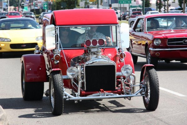 Тунинг по американски или Woodward Dream Cruise 2008