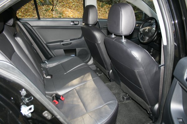 Mitsubishi Lancer Sportback MIVEC DI-D