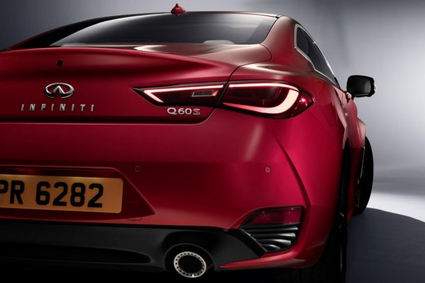 Infiniti Q60