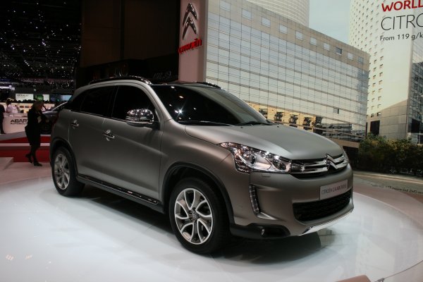 Женева 2012 / Citroen C4 Aircross