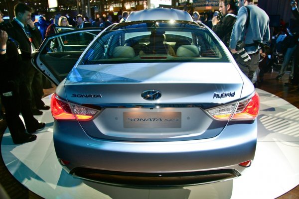 Hyundai Sonata Hybrid / Ню Йорк 2010