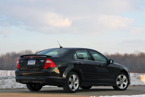 Ford Fusion Sport 2010
