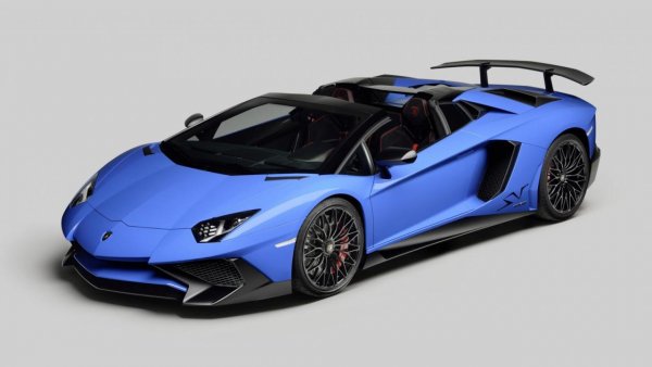 Lamborghini Aventador SV Roadster