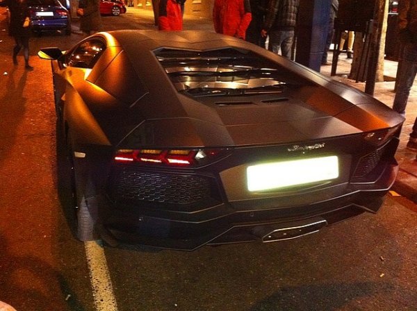 Роналдо си подари Lamborghini Aventador LP700-4 за 27-ия си рожден ден