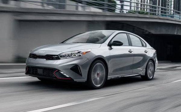 Корейският седан се радва на голяма популярност зад океана и това донякъде обяснява по-високия процент на инциденти с фатален край. При Forte този показател е 2,9 пъти по-висок от средния.
