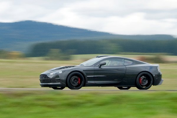 Mansory Cyrus / Aston Martin DB9 