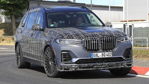 Засега не е известно, дали BMW ще предложи суперлуксозна и много скъпа модификация на всъдехода си X7, която да се превърне в пълноценен конкурент на Maybach GLS. Компанията Alpina обаче готви такъв автомобил и той ще излезе в началото на 2020 г. За този всъдеход се знае, че ще бъде много бърз и много луксозен, като няма да предлага никакви компромиси и в двете направления.
